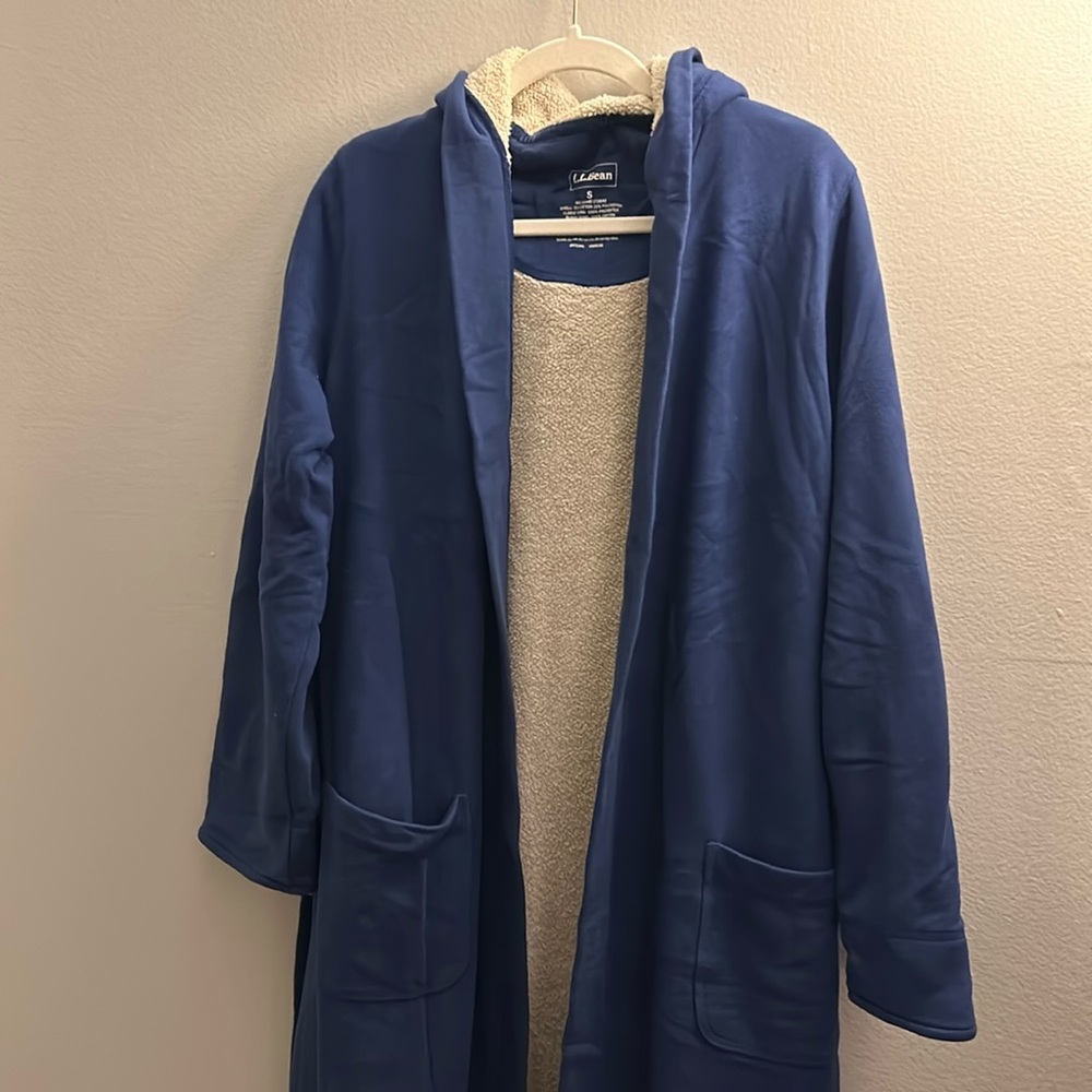 LL Bean Heavy Hooded Fleece-lined Robe